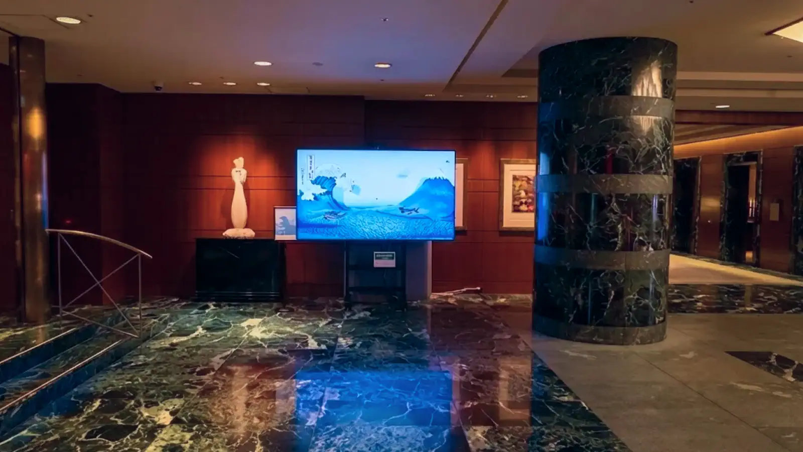 Concept image of the Hokusai interactive installation used in a museum context