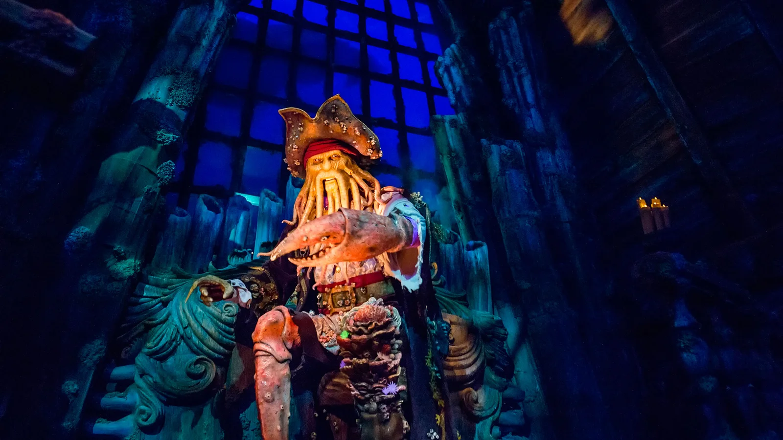 Shanghai Disneyland Pirates of the Caribbean Battle for the Sunken Treasure with trackless boats and projection-mapped underwater environments