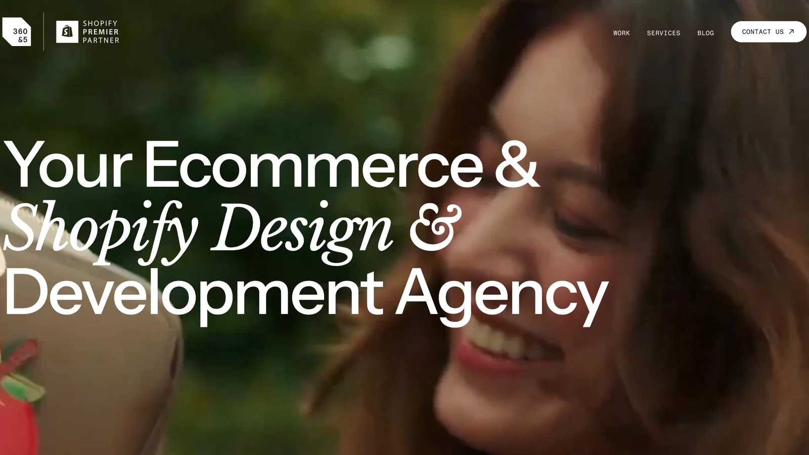 360&5 シンガポールのインタラクティブWebスタジオ